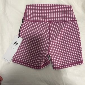Alo yoga biker shorts in raspberry sorbet XS NWT